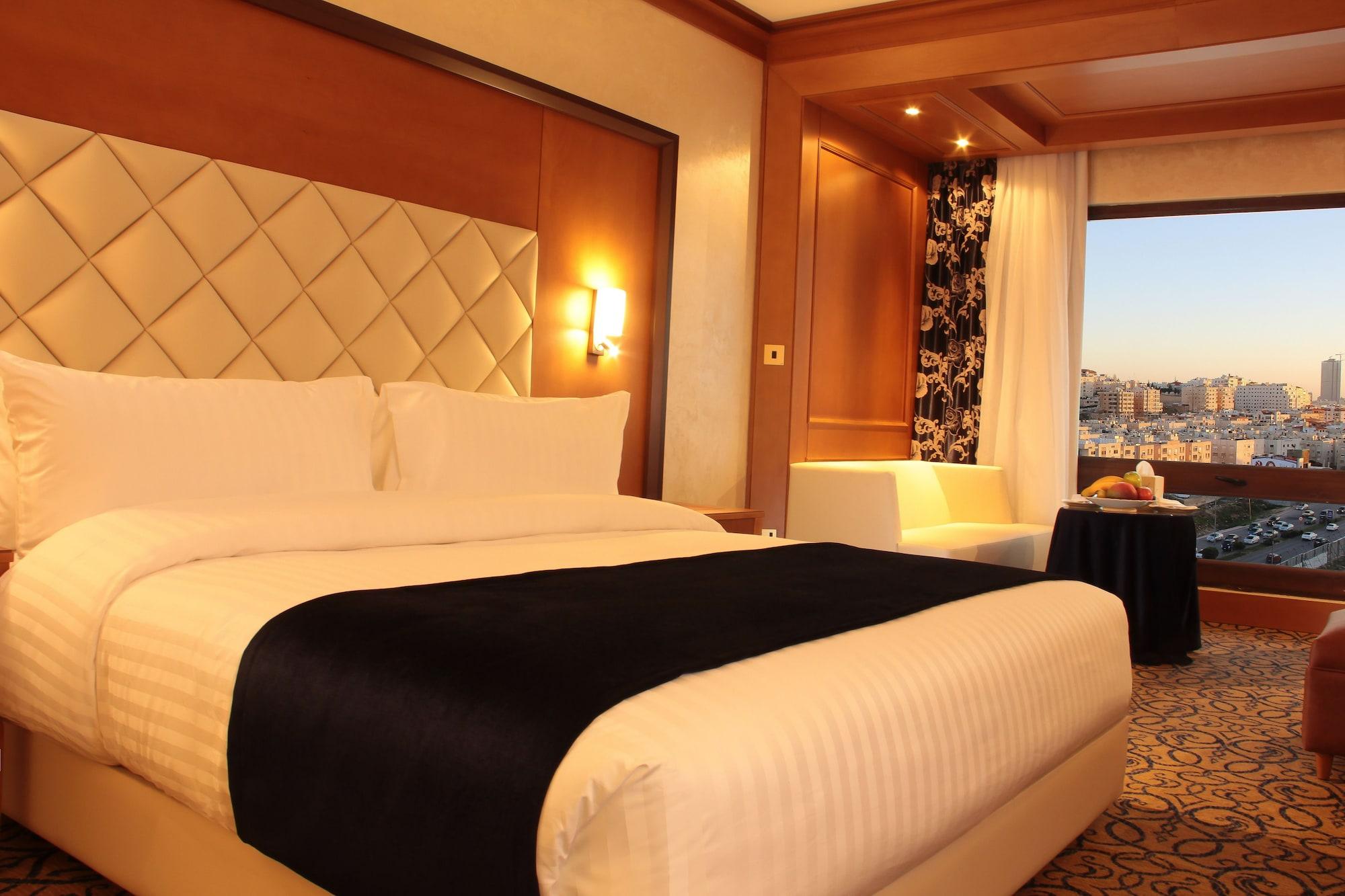 Thousand Nights Hotel Amman Exterior photo A room at the hotel